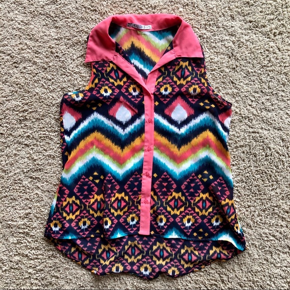 Colorful Patterned Top - Picture 3 of 5